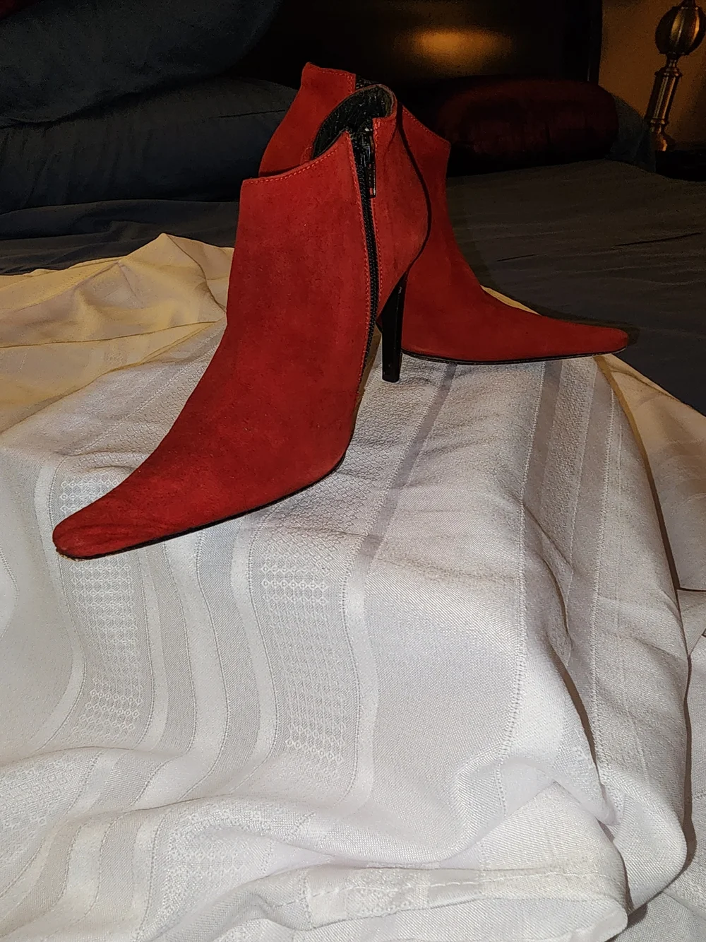 Vero Cuoio Red Suede Pointed-Toe Stiletto Ankle Boots